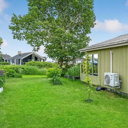 Σπίτι διακοπών 2 Bedroom Awesome In Juelsminde Sonderby (Midtjylland)